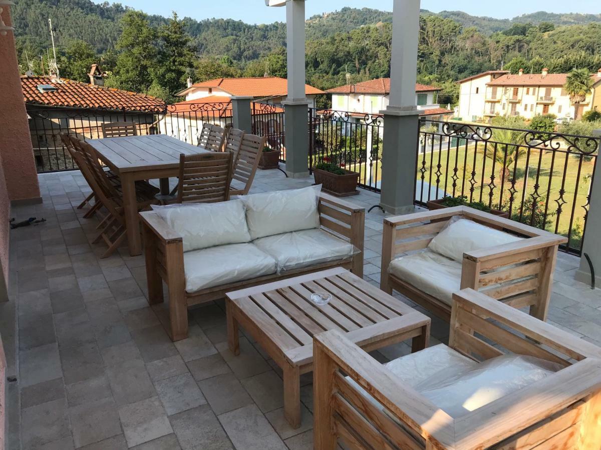Villa Ester 카마이오레 외부 사진